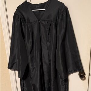 Black Graduation Gown - 5’ 4”- 5’ 6” Robe